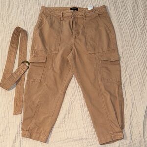 Banana Republic Women’s Khaki Cargo Pants